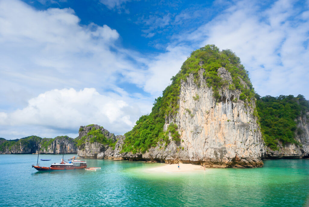 Vietnam to Bali: A Journey Through History and Beauty 14-Day